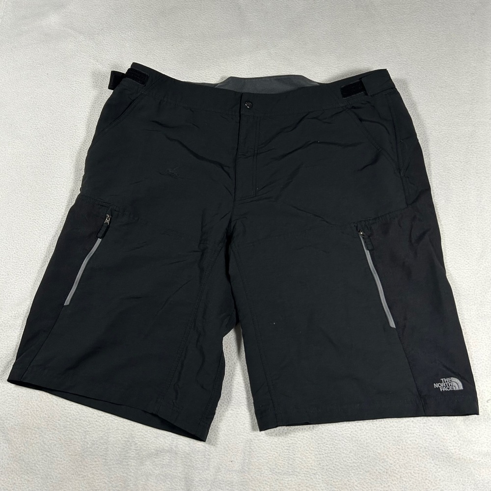 The North Face Cargo Shorts Mens XXL Black Hiking Lightweight Utility Activewear